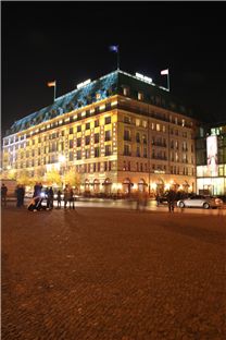 Hotel Adlon