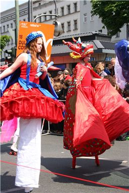 Download ==> Karneval-der-Kulturen_2010_027.zip