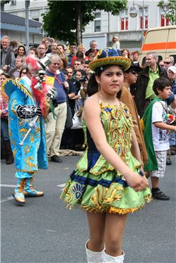 Download ==> Karneval-der-Kulturen_2010_088.zip