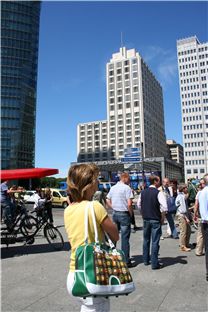 Download ==> Potsdammer_Platz_06.zip